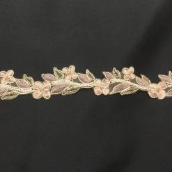 Theatre House Vining Flower Trim